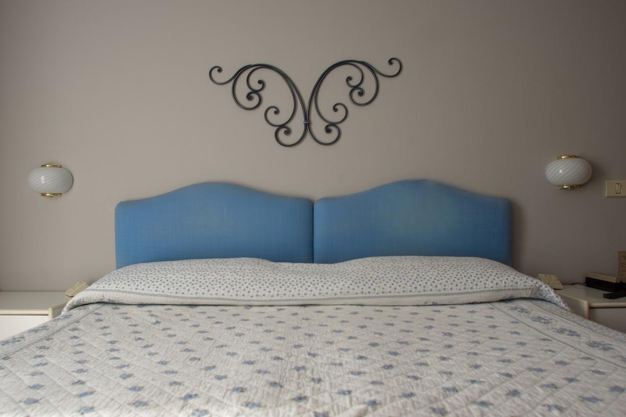 Hotel Locanda Mel Calolziocorte Extérieur photo